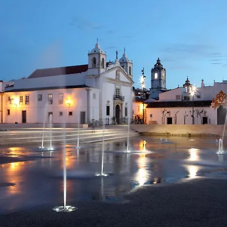 A51 - Torraltinha Sunset شقة لاغوس